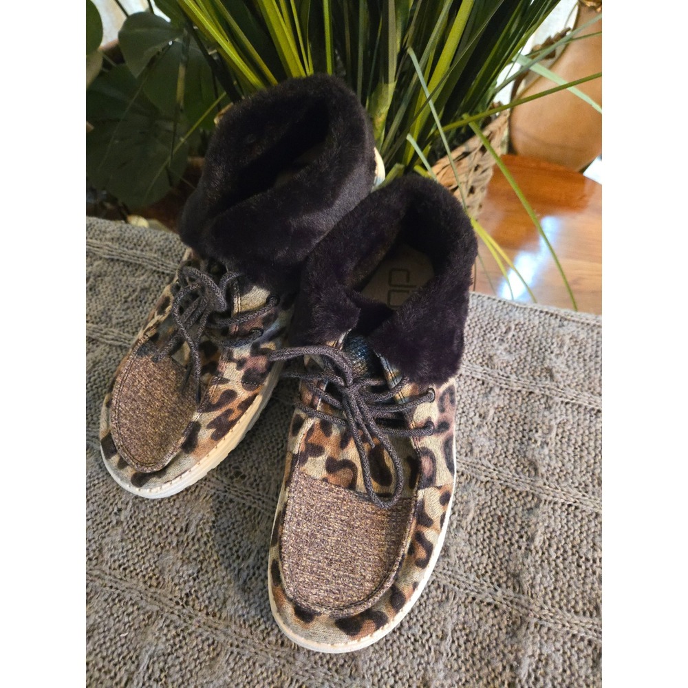 HEY DUDE Britt Patchwork Leopard Print Faux Fur Lined Ankle Boots Womens 9